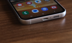 Samsung Galaxy S23 FE Review